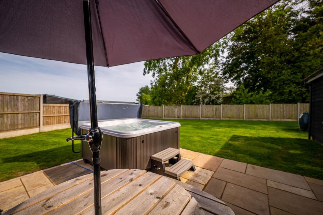 The Stables Villa Halesworth Exterior foto